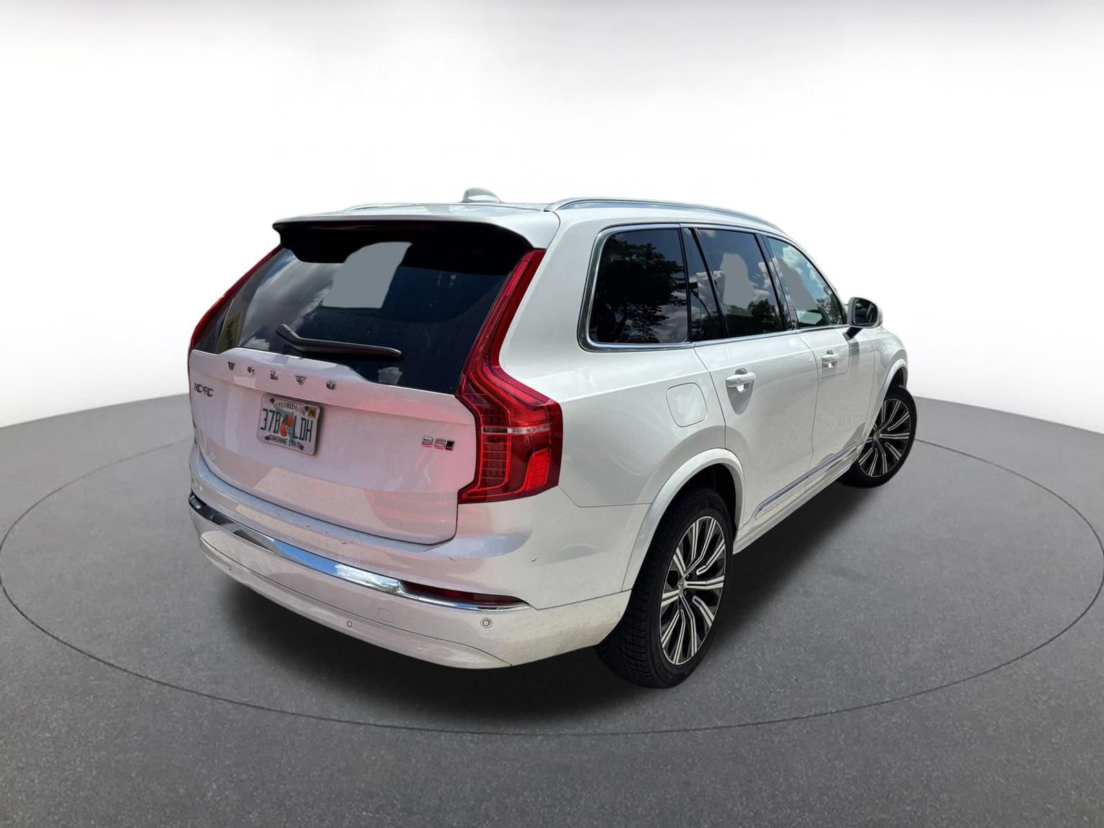 Thumbnail: 2025 Volvo XC90 - 8