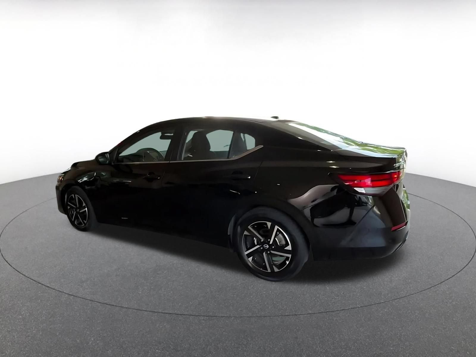 Thumbnail: 2025 Nissan Sentra - 7