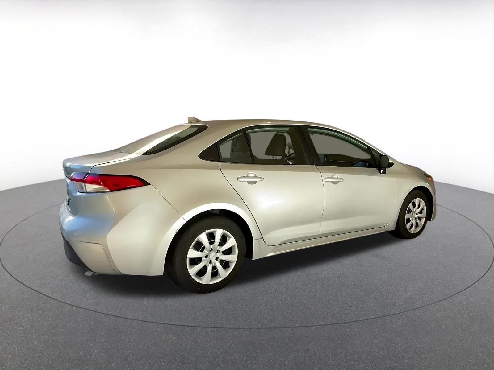 Thumbnail: 2025 Toyota Corolla - 15