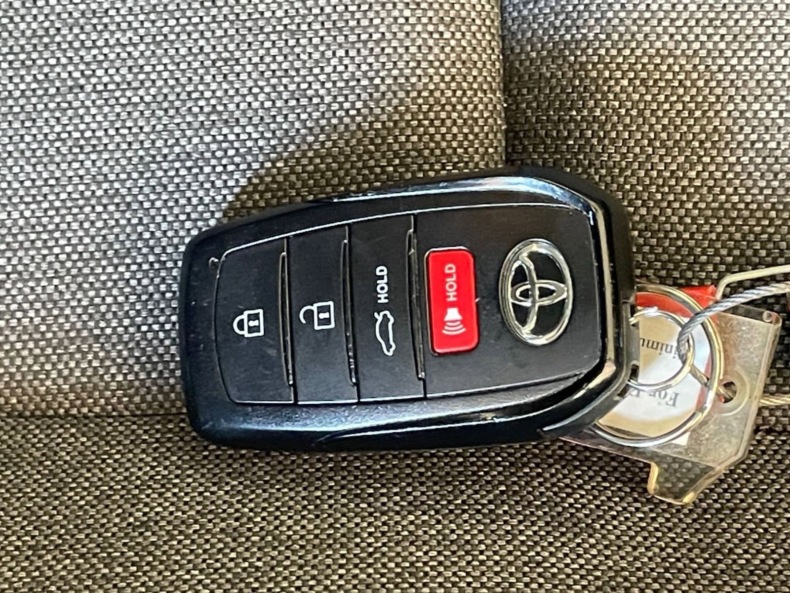 Thumbnail: 2025 Toyota Camry - 22