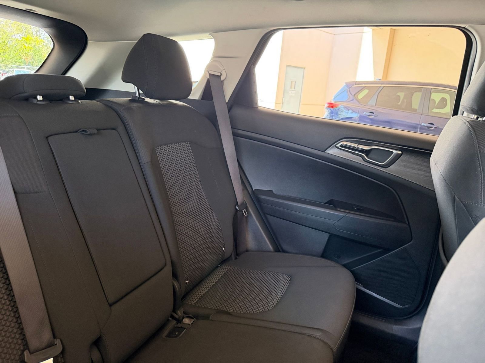 Thumbnail: 2024 Kia Sportage - 32