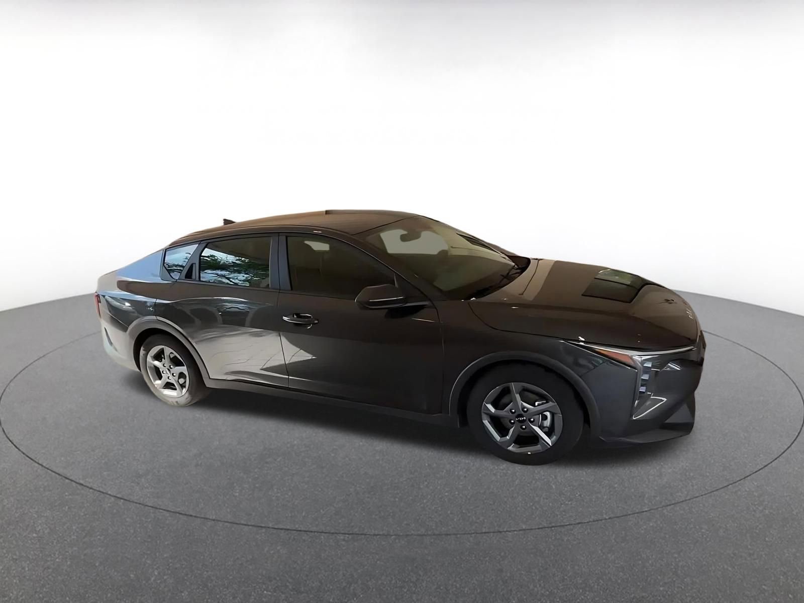 Thumbnail: 2025 Kia K4 - 2