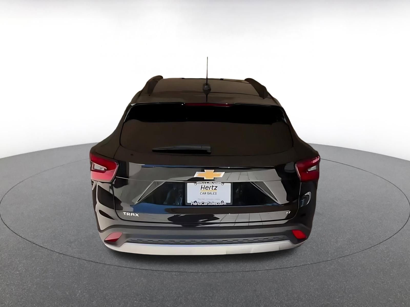 Thumbnail: 2025 Chevrolet Trax - 12