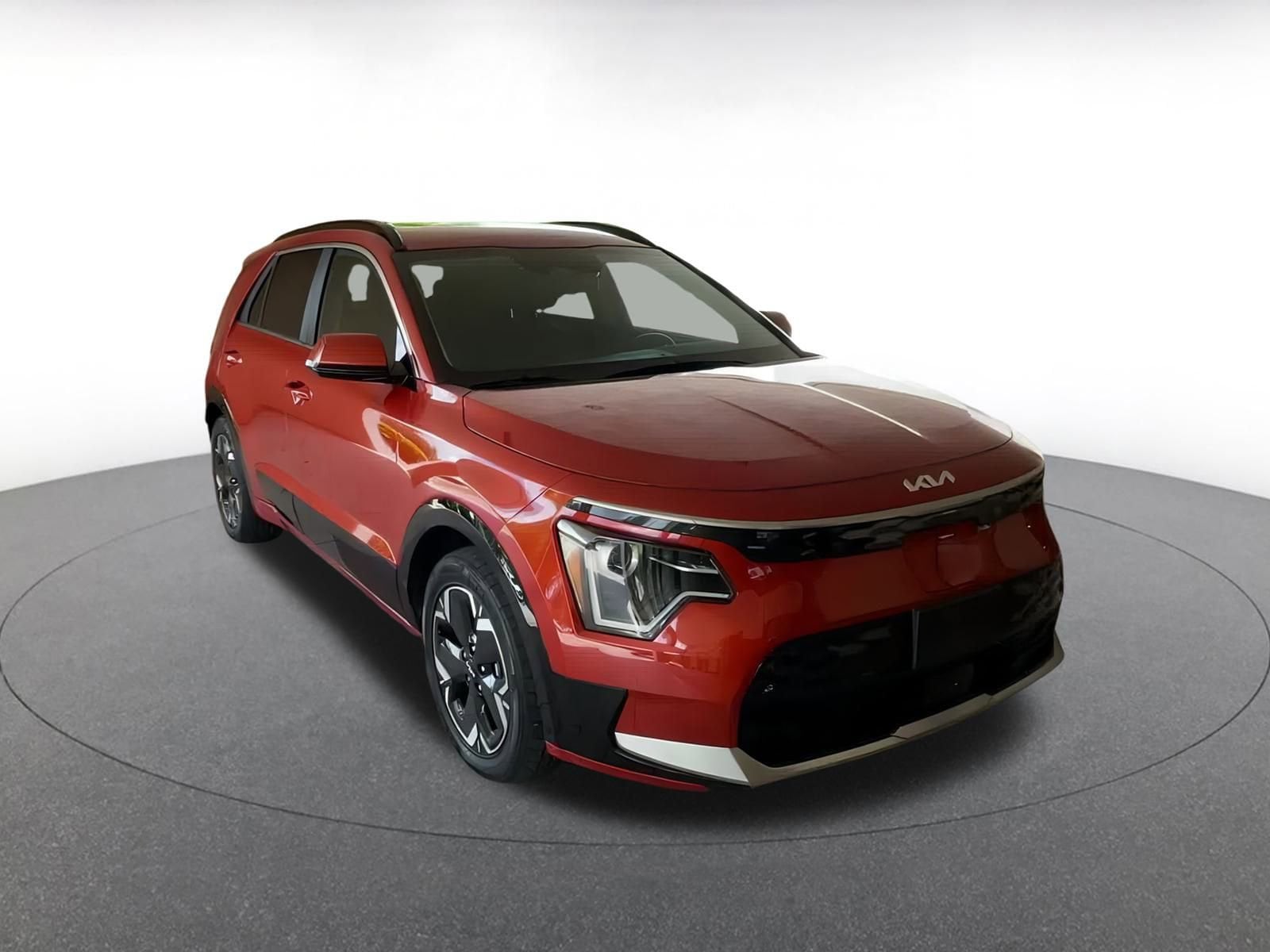 Thumbnail: 2023 Kia Niro - 3