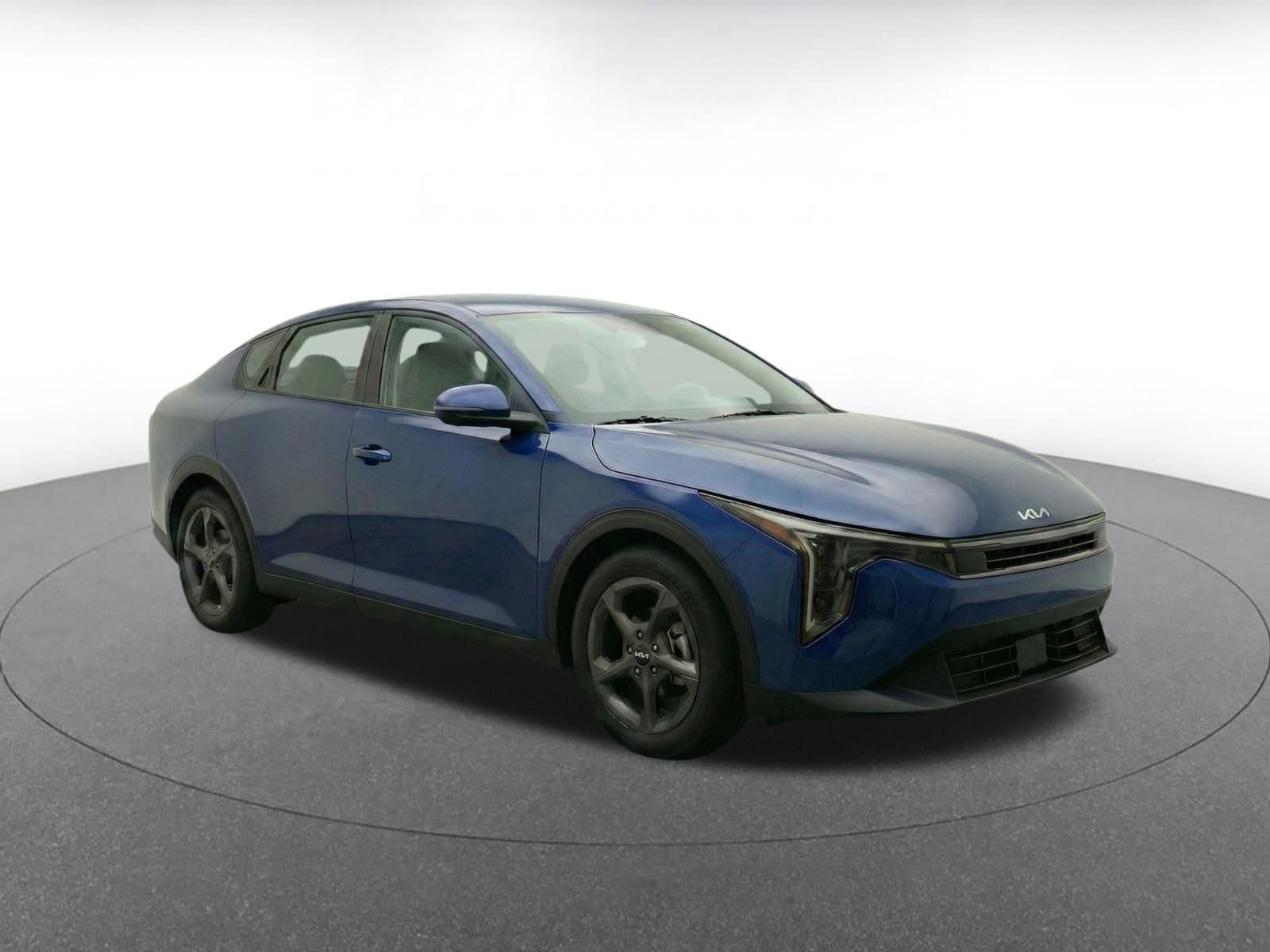 Thumbnail: 2025 Kia K4 - 1