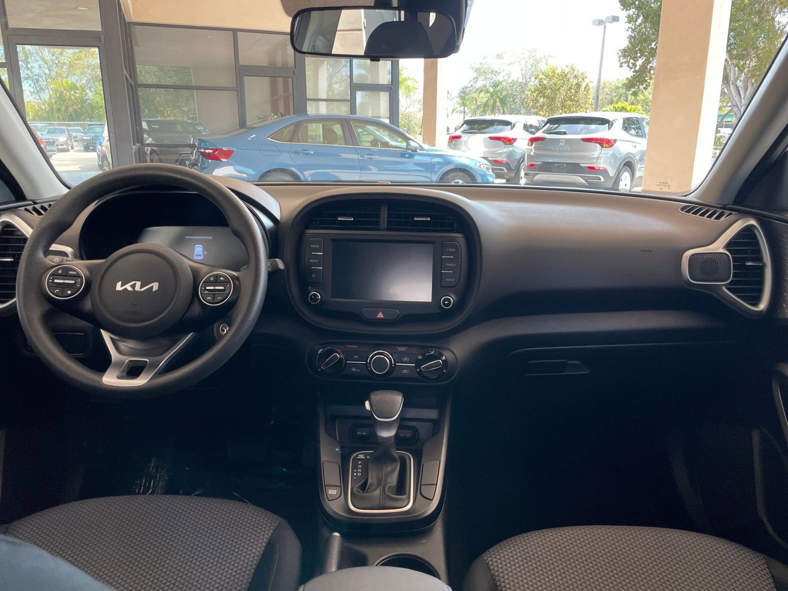 Thumbnail: 2025 Kia Soul - 28