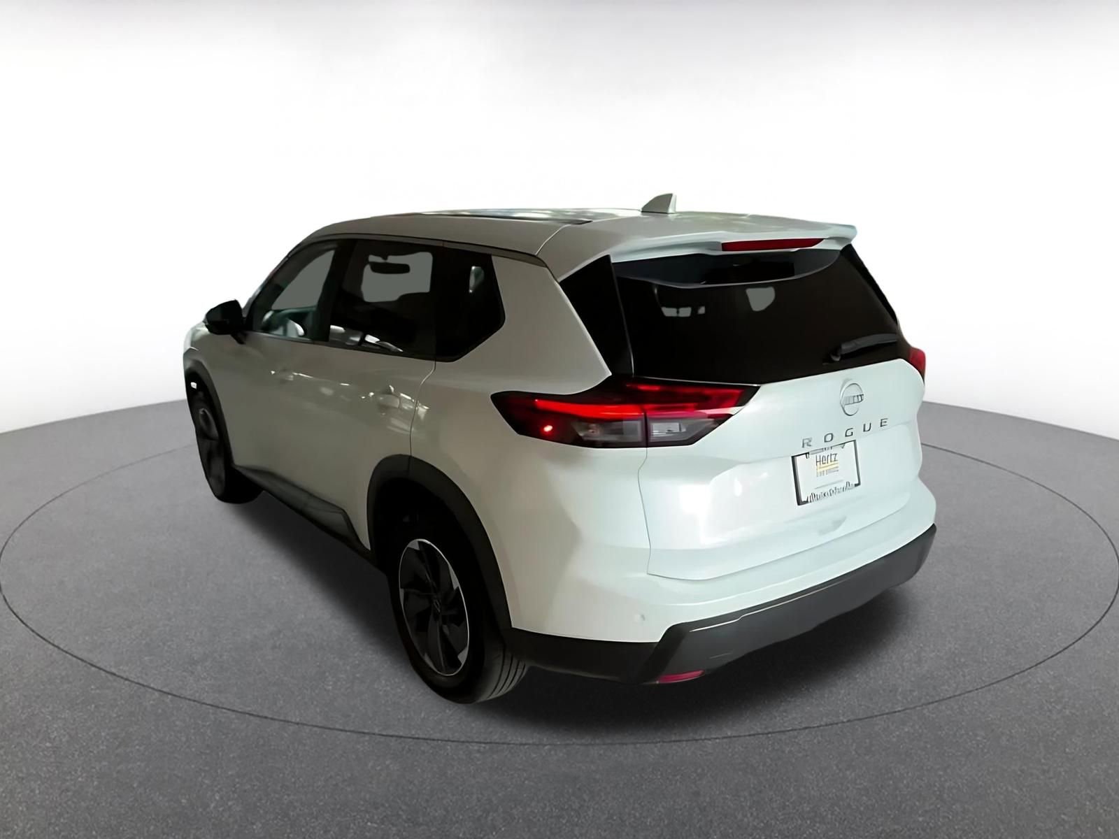 Thumbnail: 2025 Nissan Rogue - 11