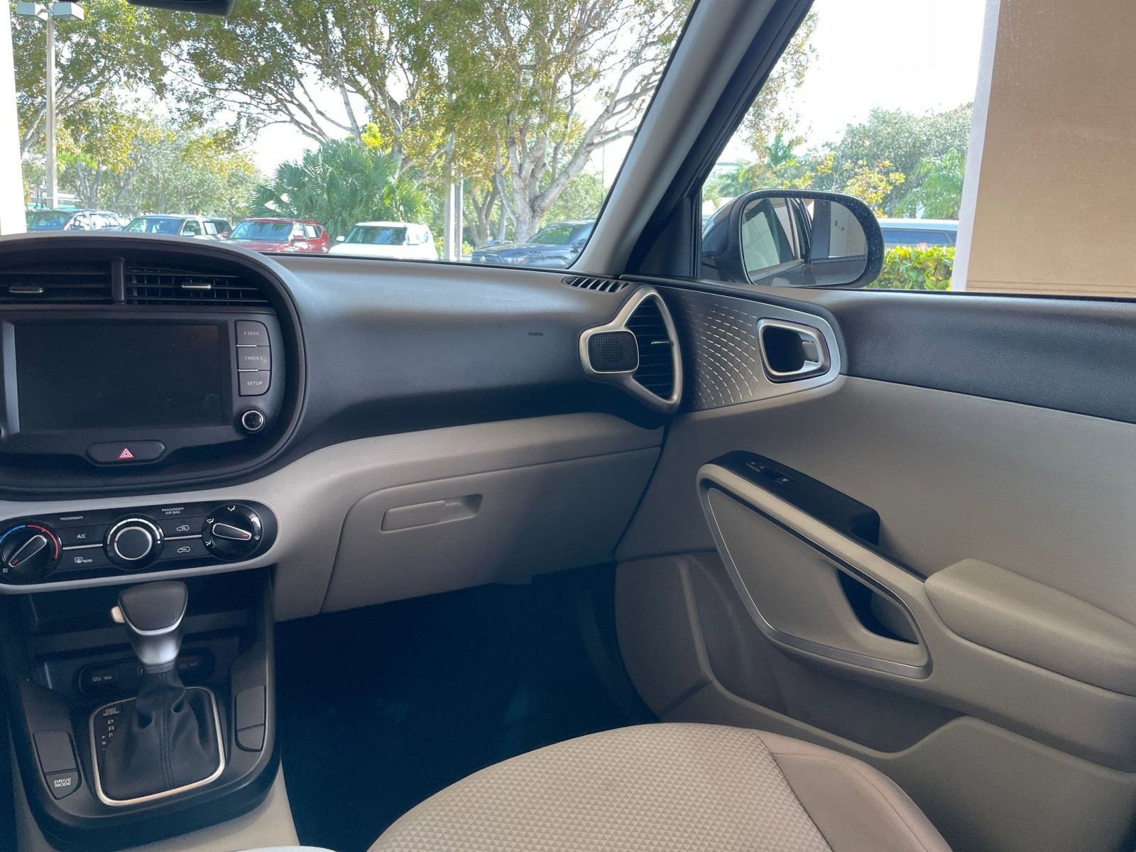 Thumbnail: 2025 Kia Soul - 29