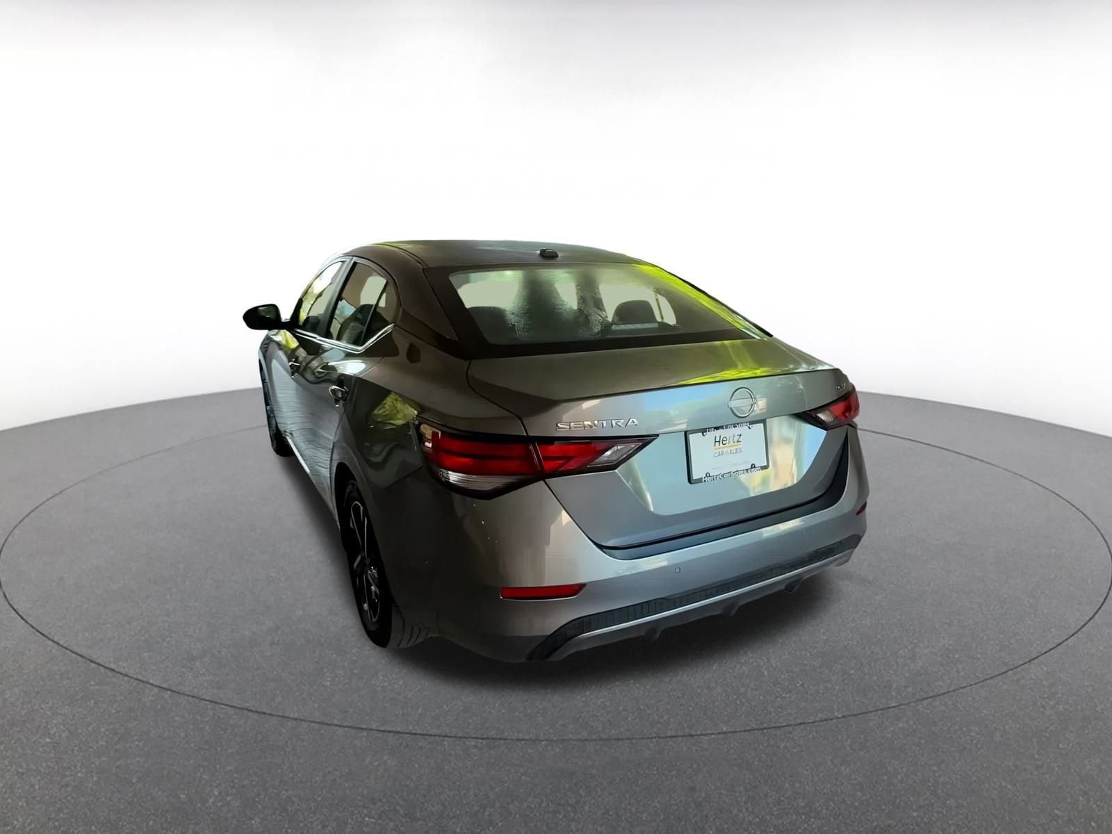 Thumbnail: 2024 Nissan Sentra - 11