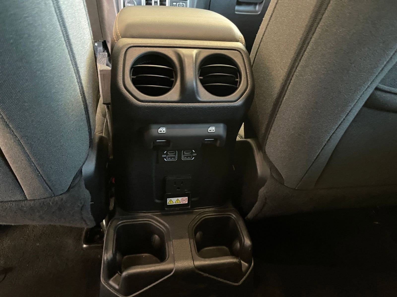 Thumbnail: 2025 Jeep Wrangler - 23