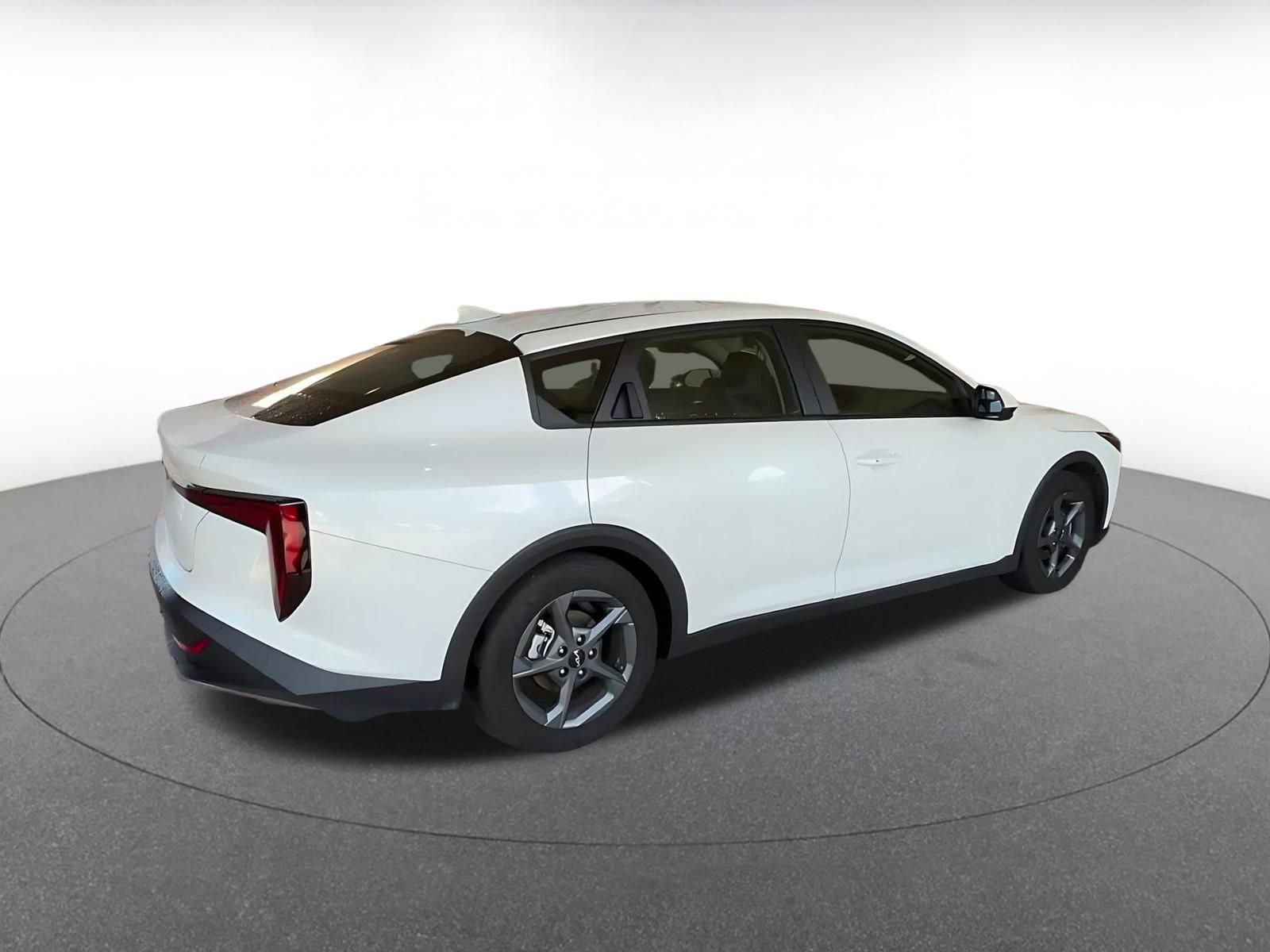 Thumbnail: 2025 Kia K4 - 14