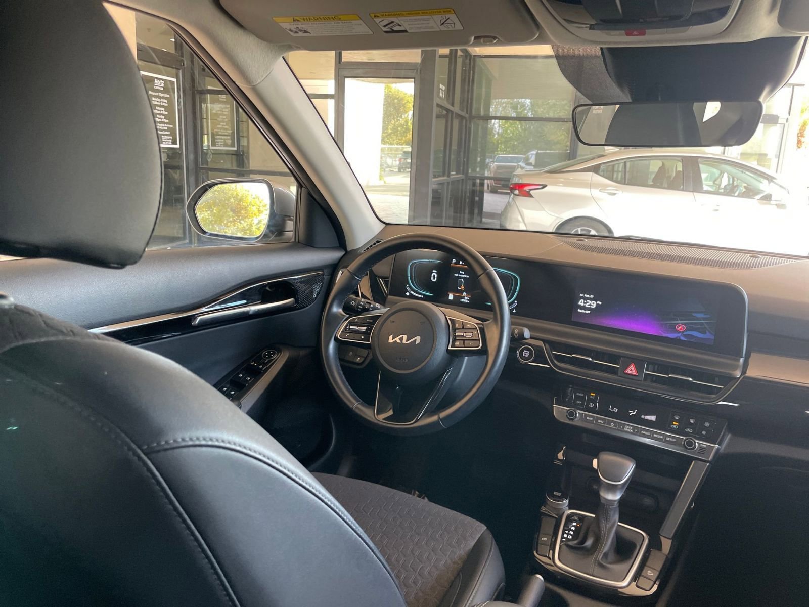 Thumbnail: 2025 Kia Seltos - 30