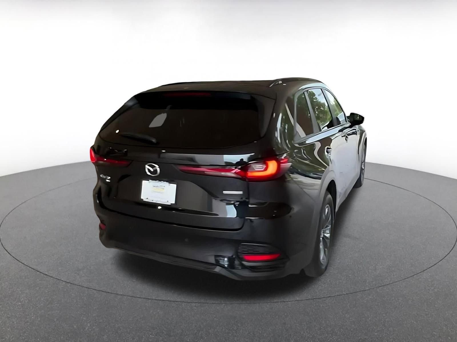 Thumbnail: 2025 Mazda CX-70 - 14