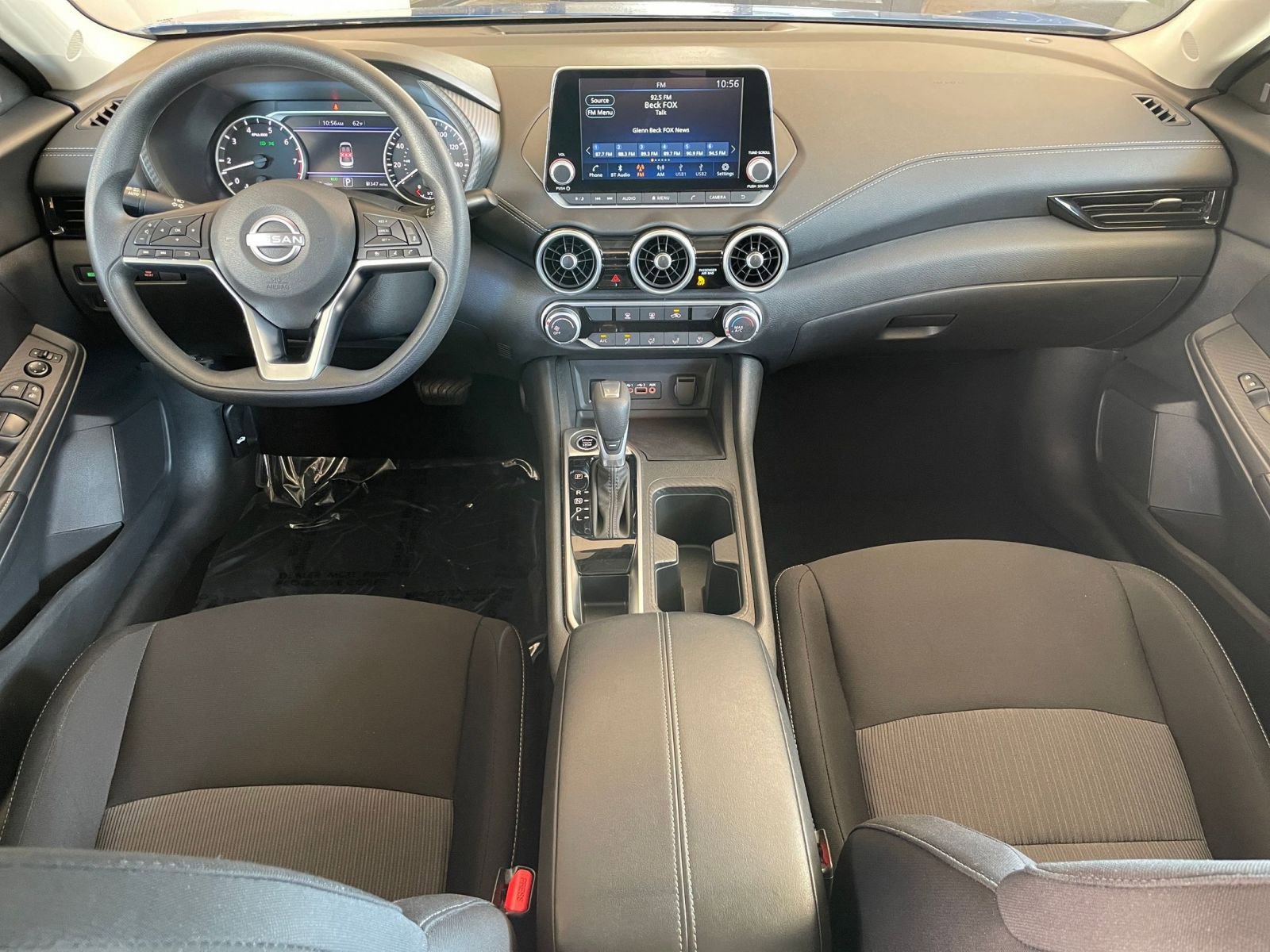 Thumbnail: 2025 Nissan Sentra - 32