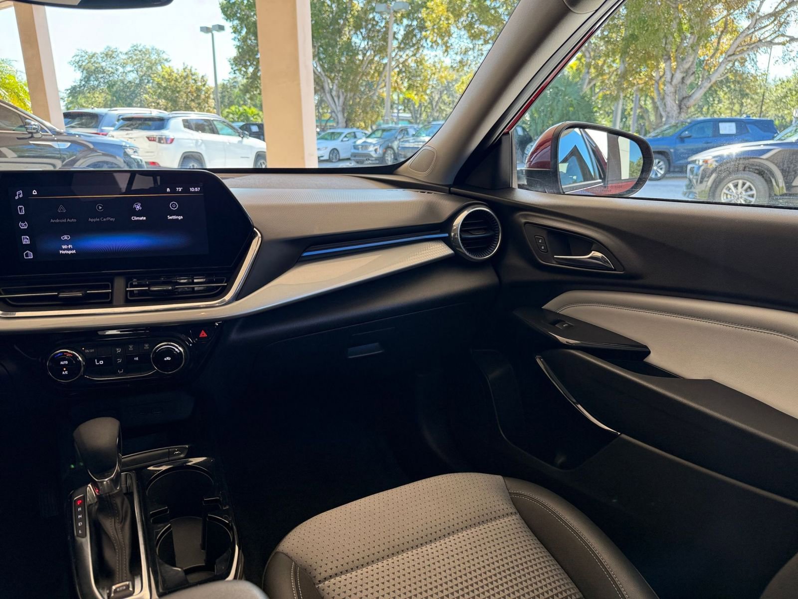 Thumbnail: 2025 Chevrolet Trax - 29