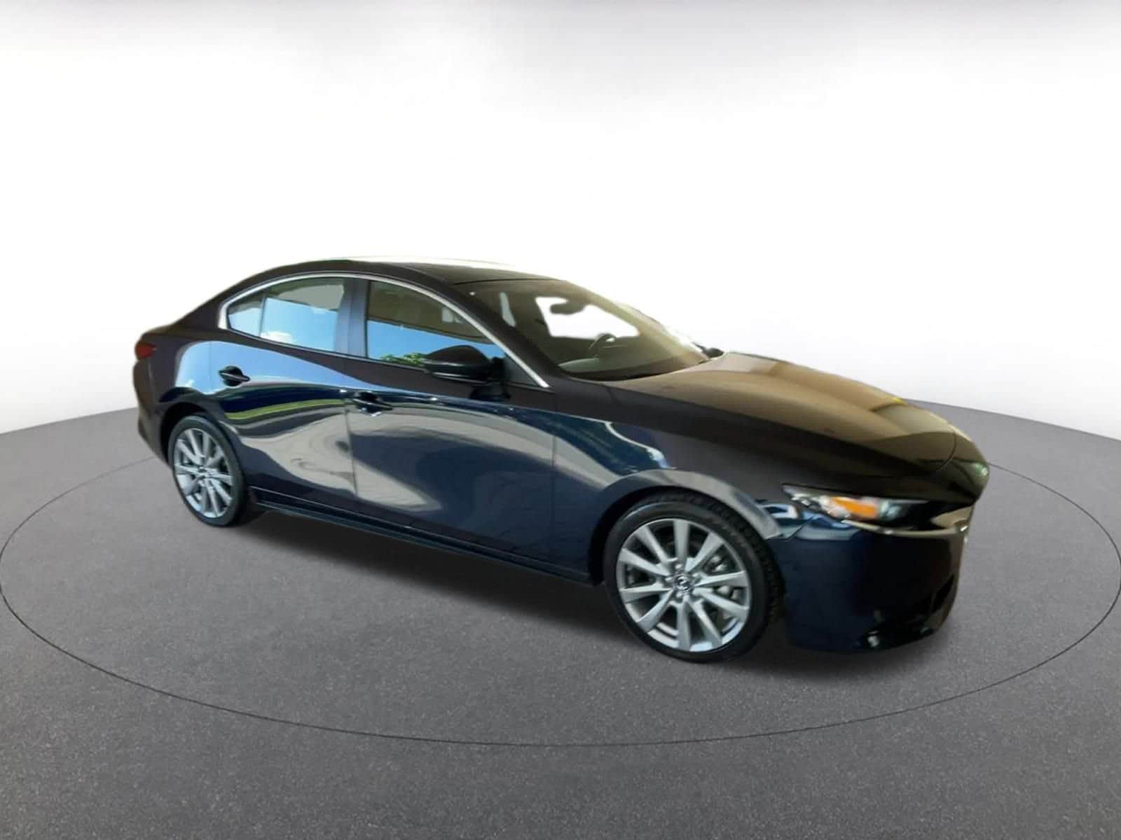 Thumbnail: 2025 Mazda Mazda3 - 2