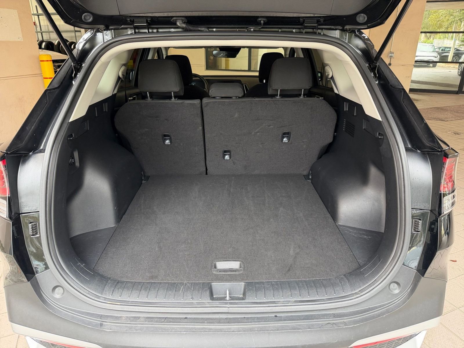 Thumbnail: 2025 Kia Sportage - 24