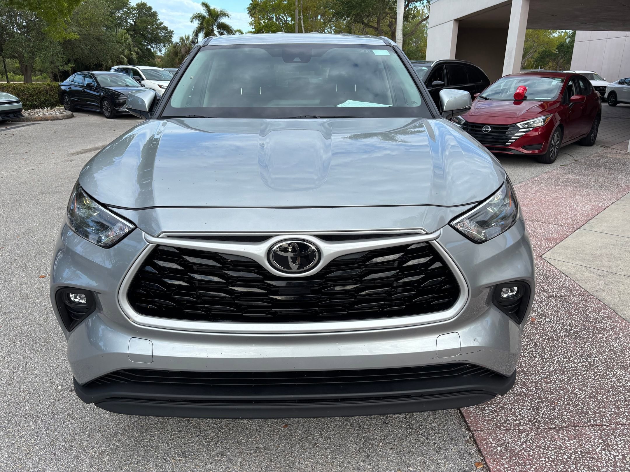 Thumbnail: 2025 Toyota Highlander - 2