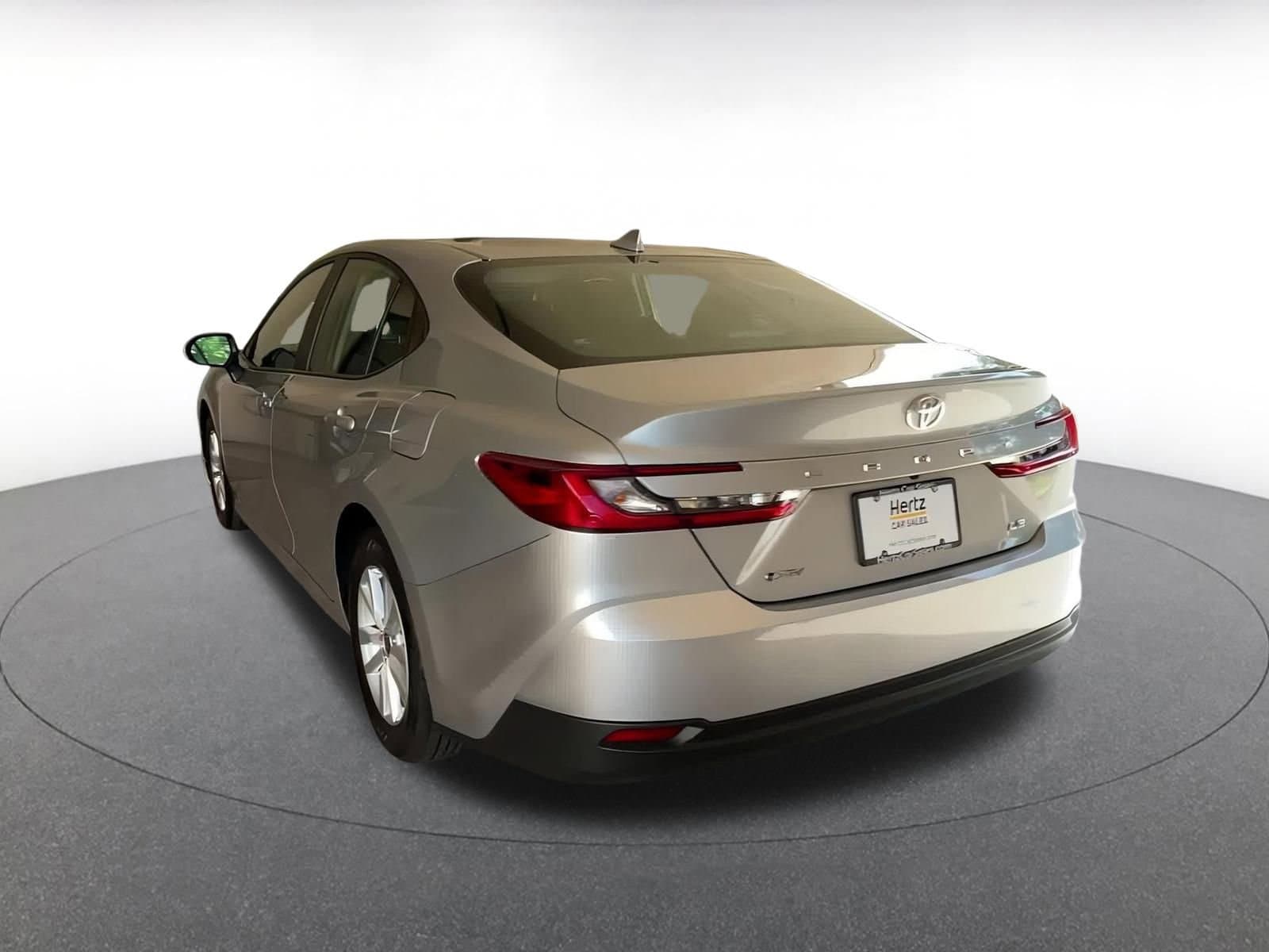 Thumbnail: 2025 Toyota Camry - 11