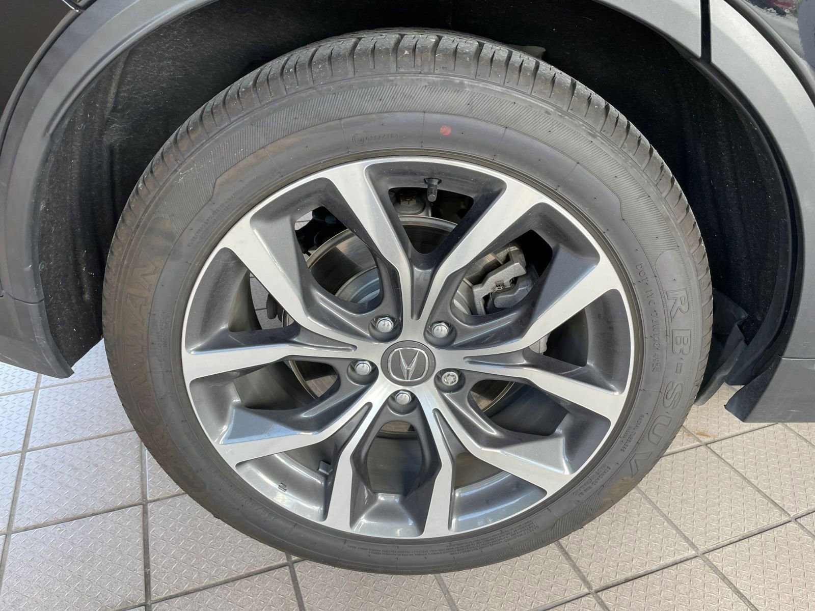 Thumbnail: 2023 Acura MDX - 30