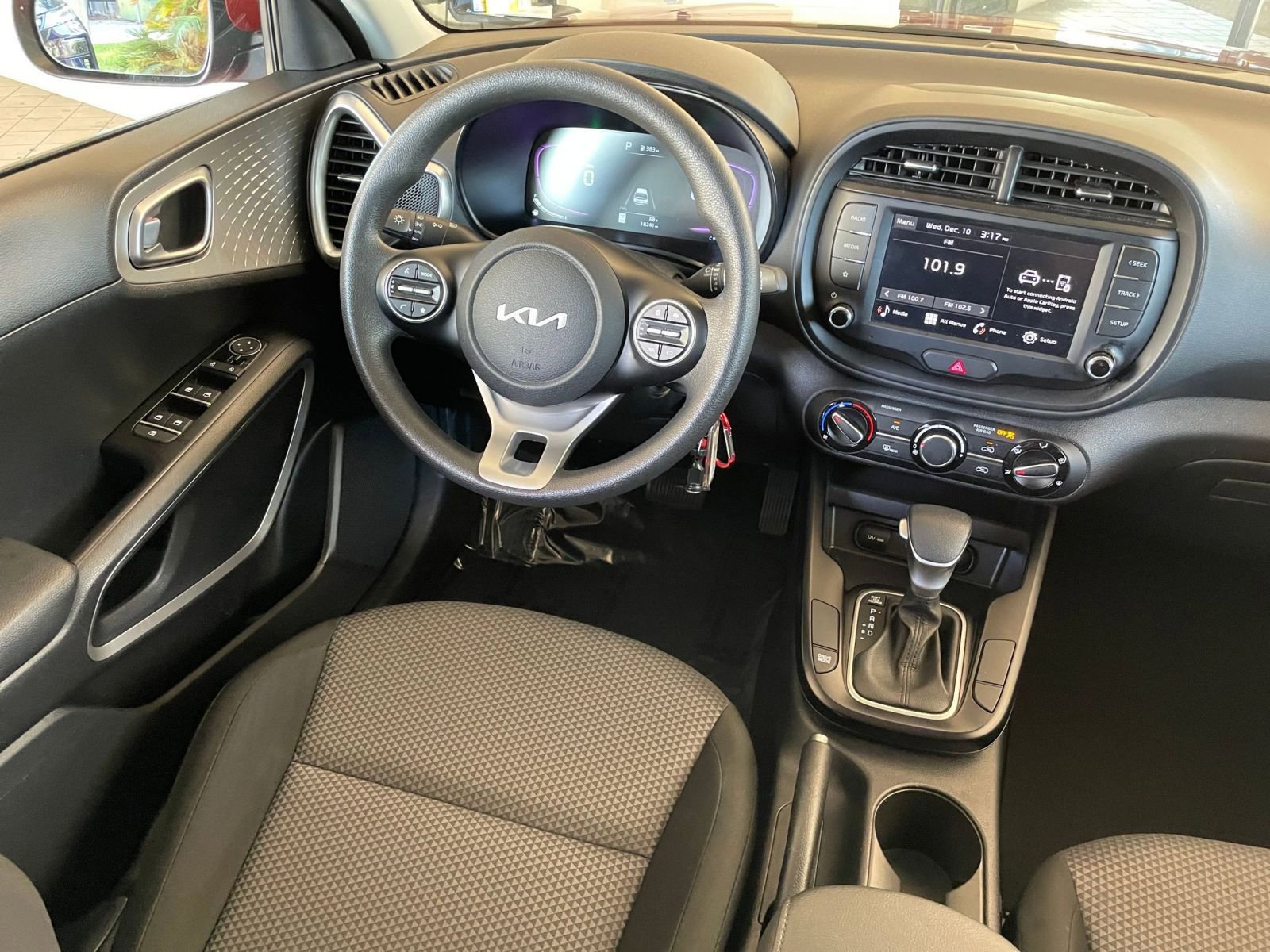 Thumbnail: 2025 Kia Soul - 32