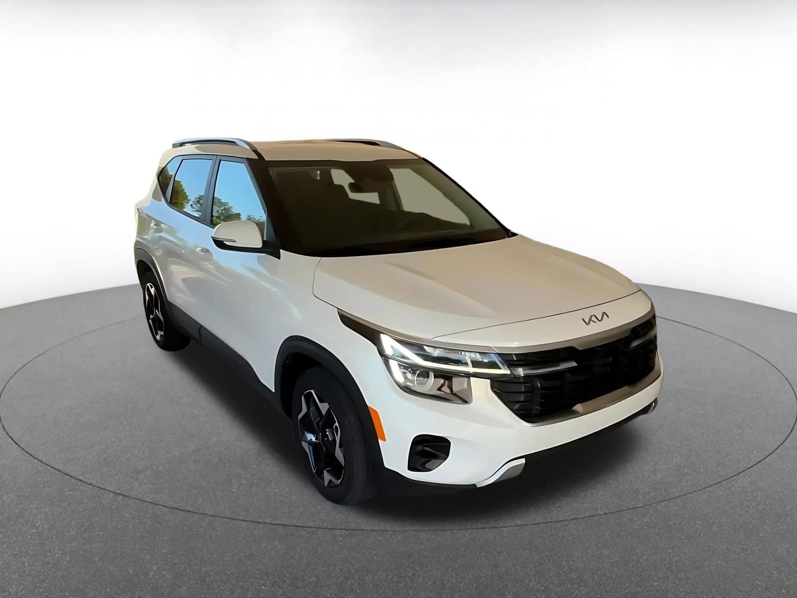 Thumbnail: 2025 Kia Seltos - 3