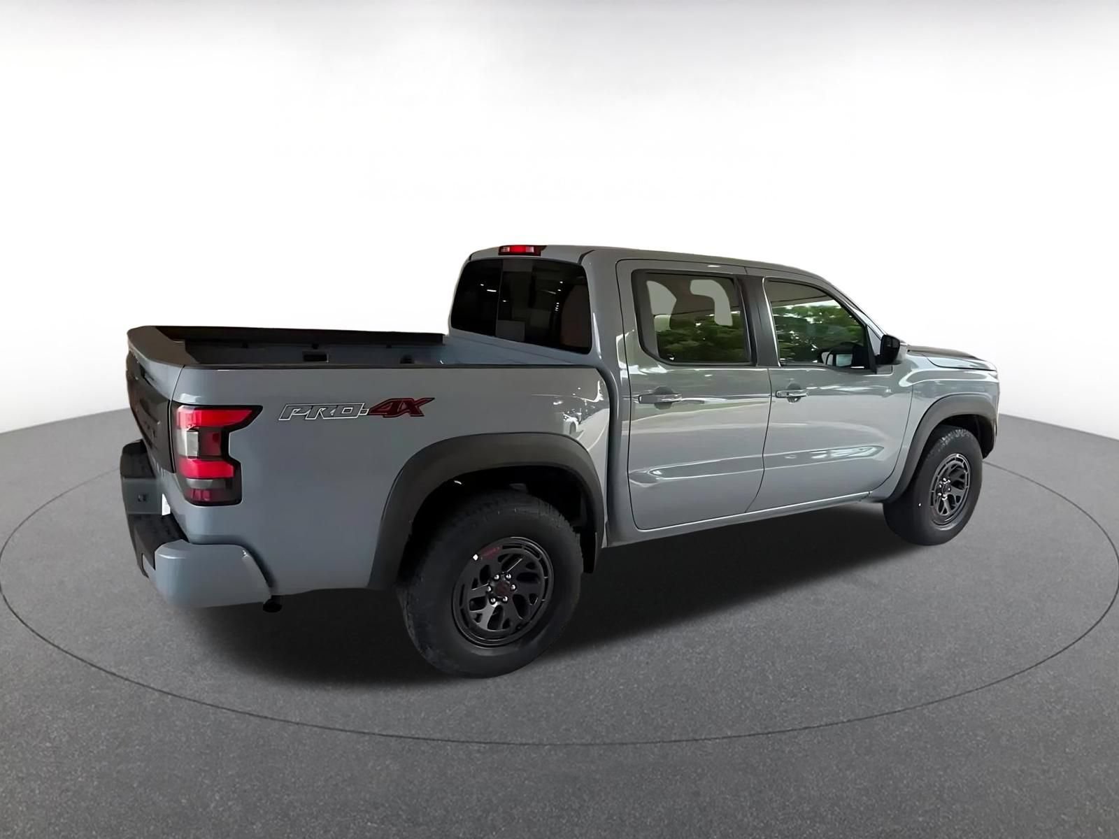 Thumbnail: 2026 Nissan Frontier - 14