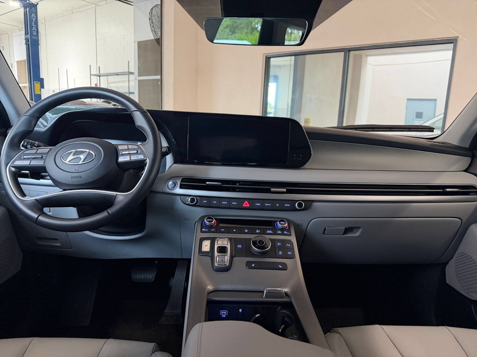 Thumbnail: 2024 Hyundai Palisade - 27