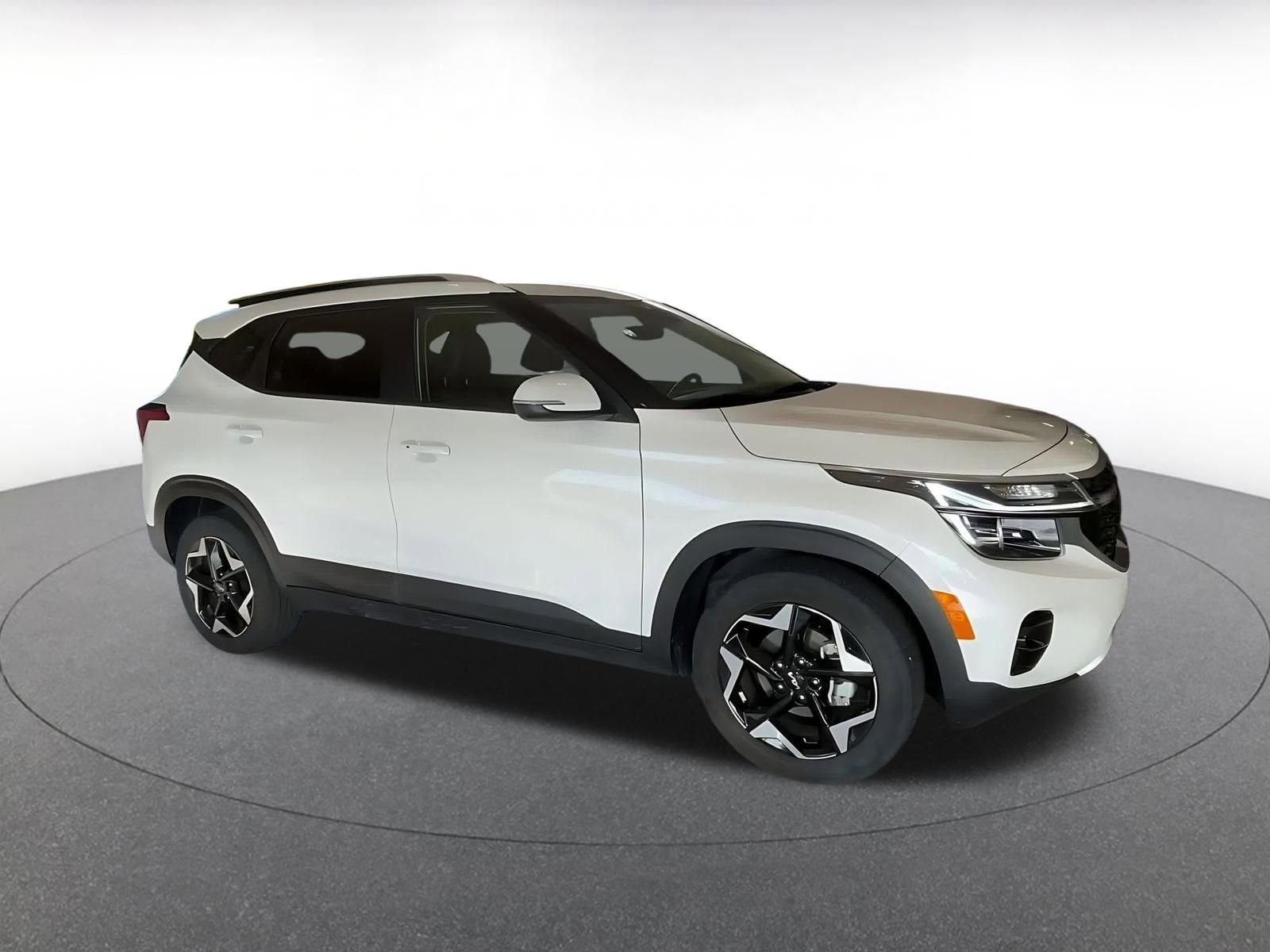 Thumbnail: 2025 Kia Seltos - 2