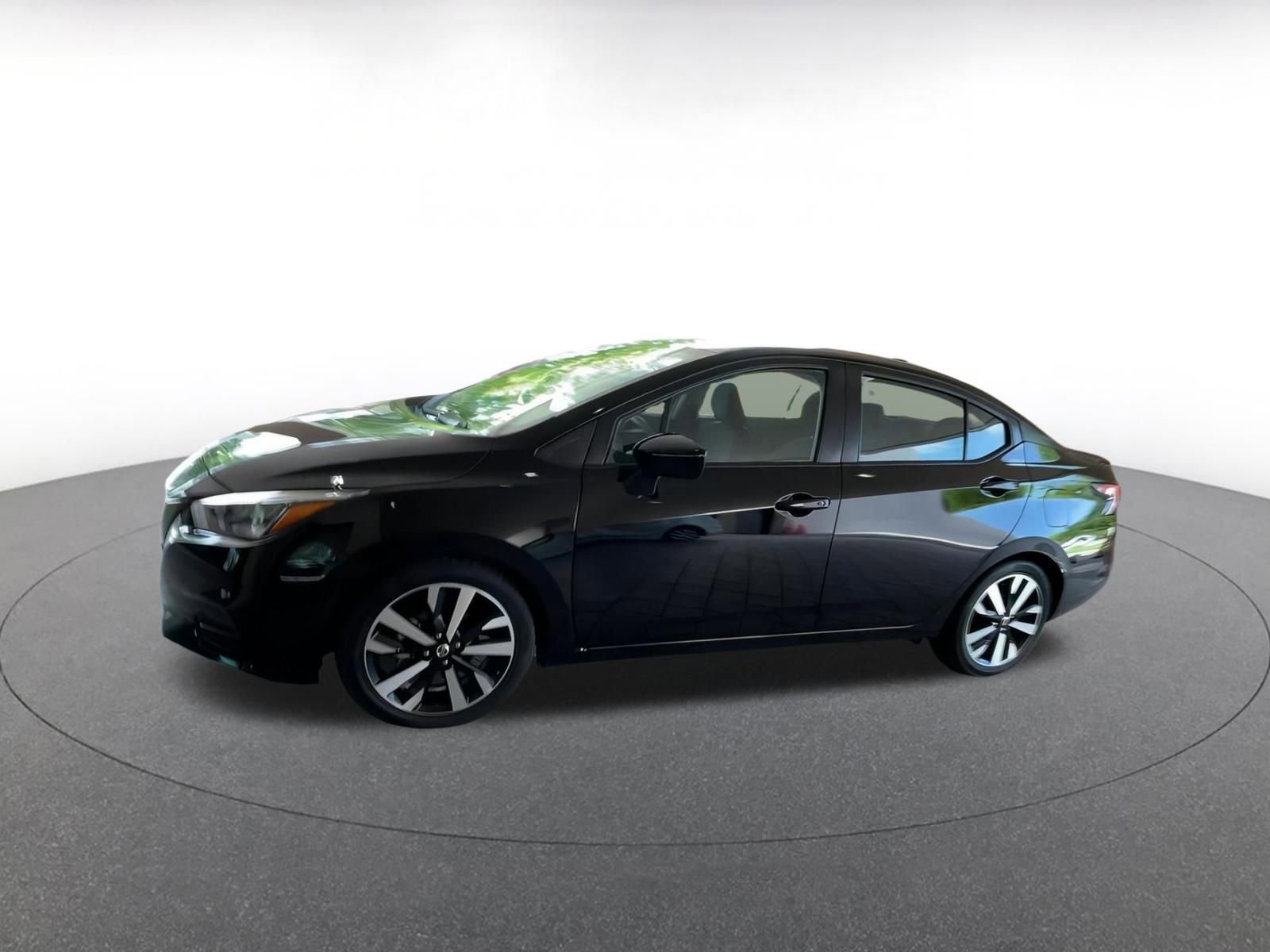 Thumbnail: 2022 Nissan Versa - 6
