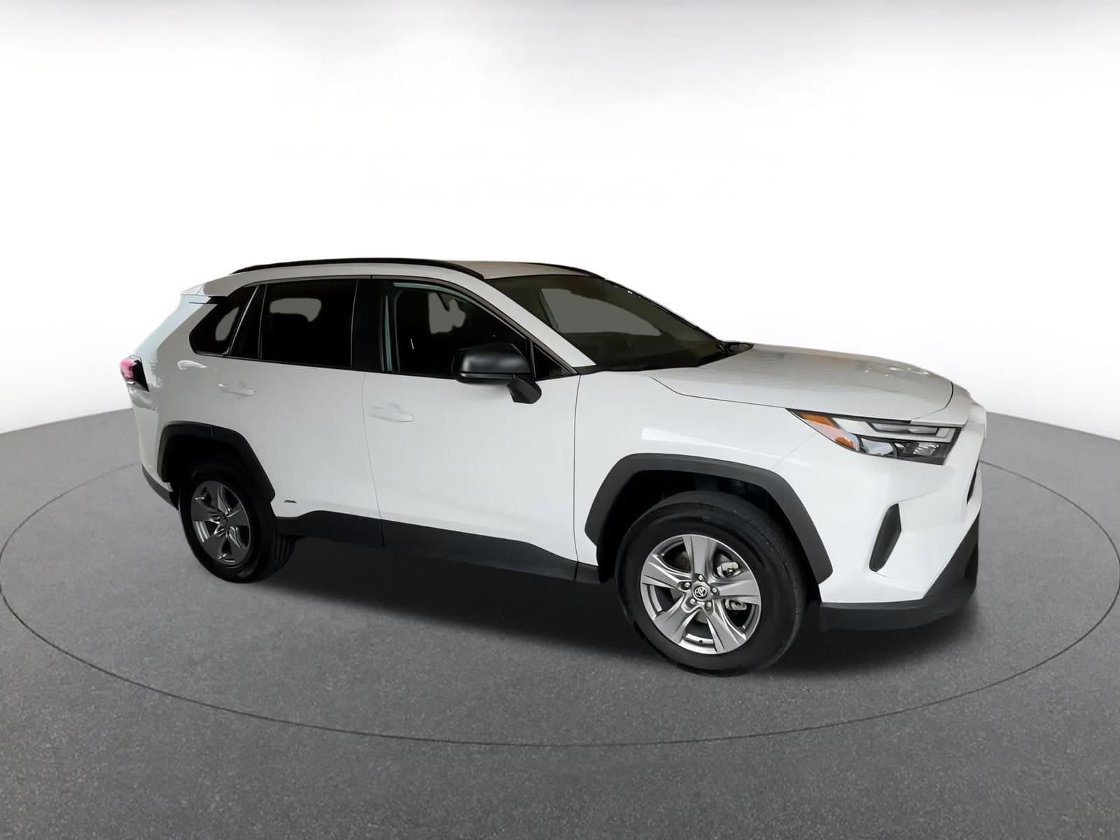 Thumbnail: 2025 Toyota RAV4 - 2