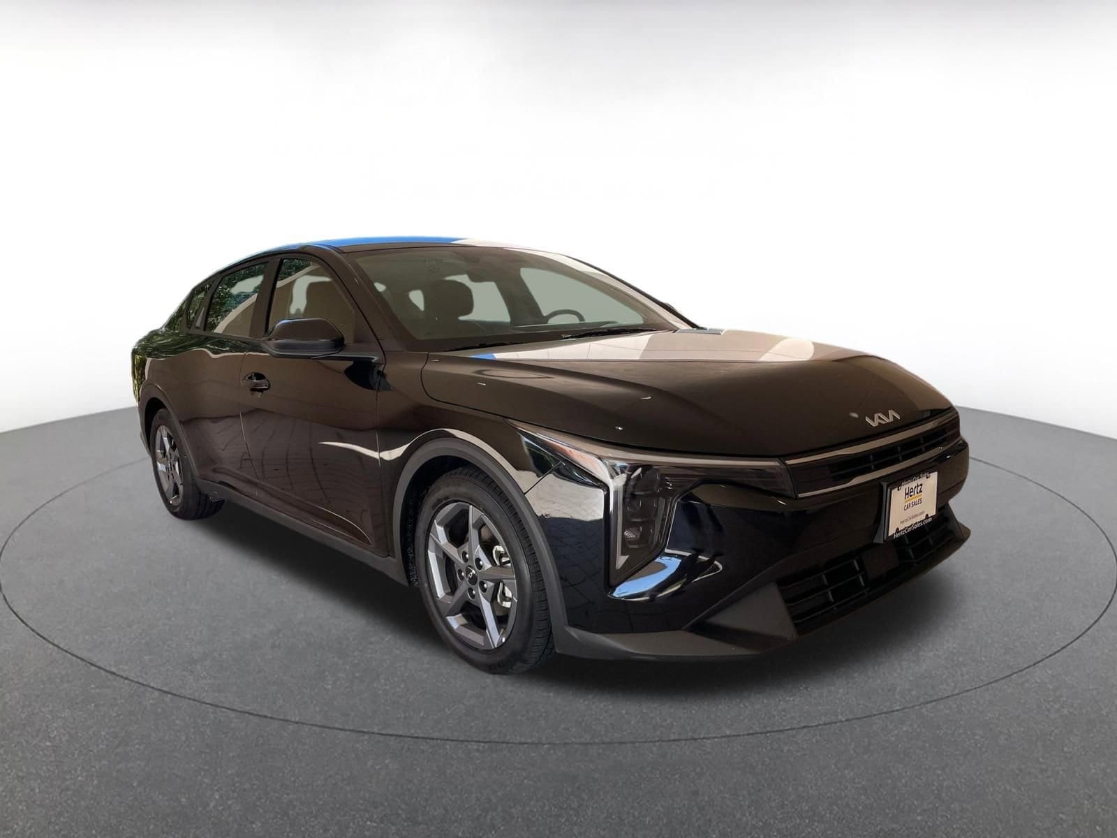 Thumbnail: 2025 Kia K4 - 1