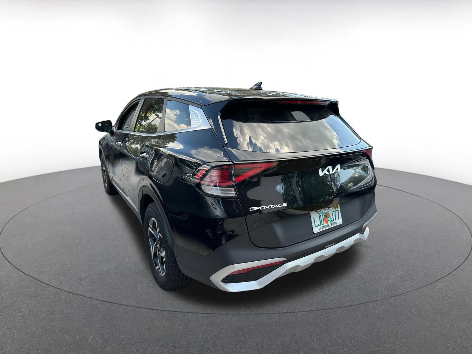 Thumbnail: 2025 Kia Sportage - 5