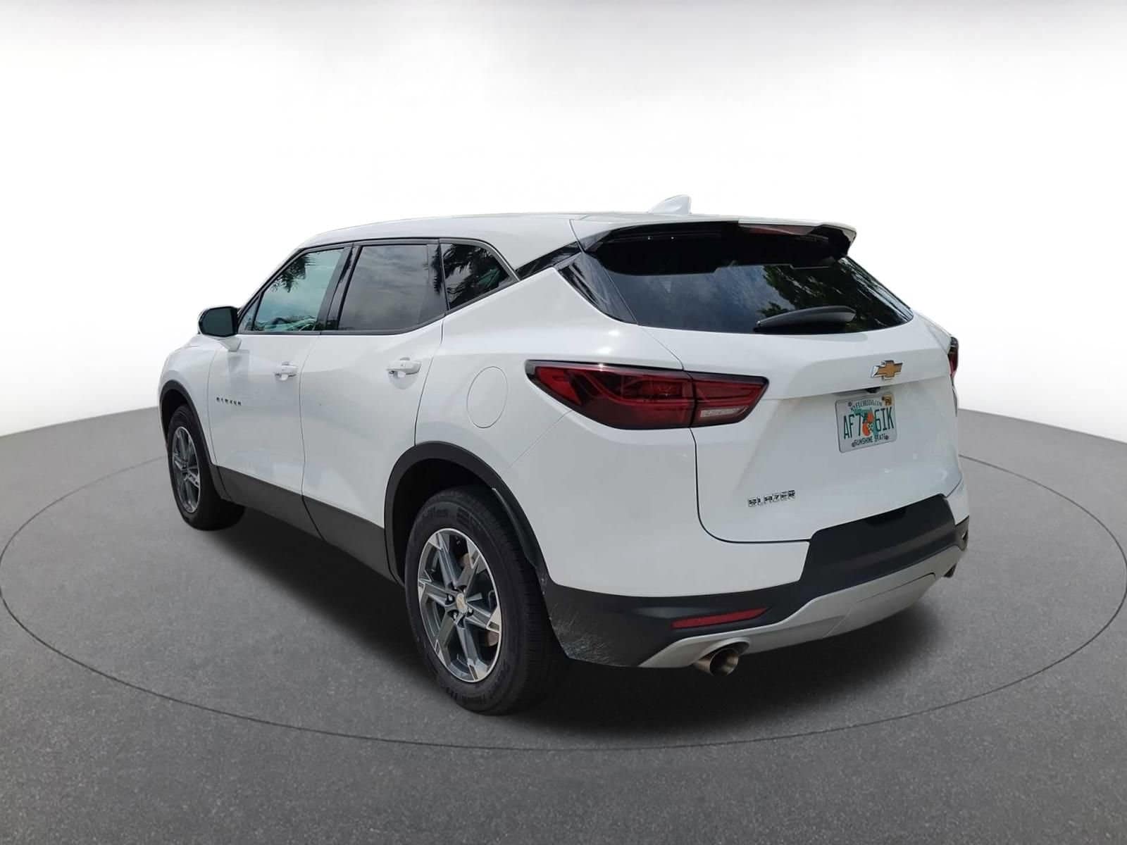 Thumbnail: 2023 Chevrolet Blazer - 4