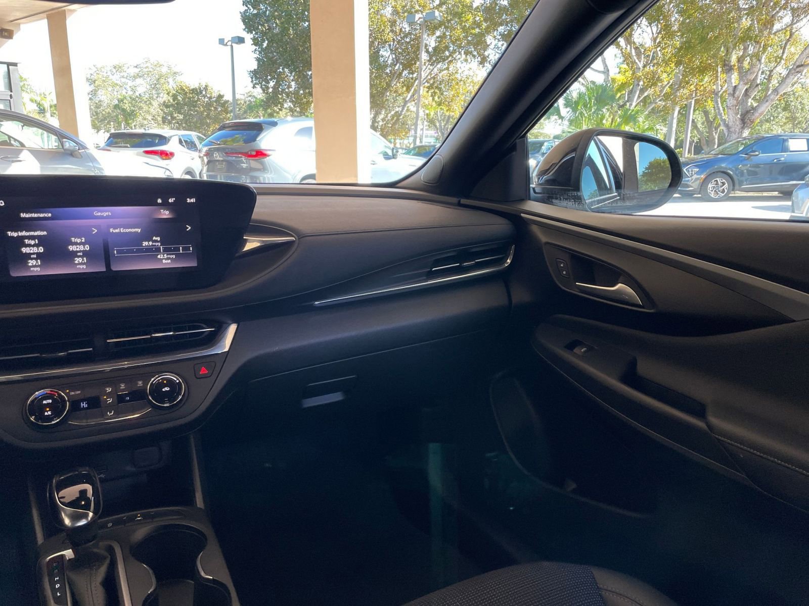 Thumbnail: 2025 Buick Envista - 30