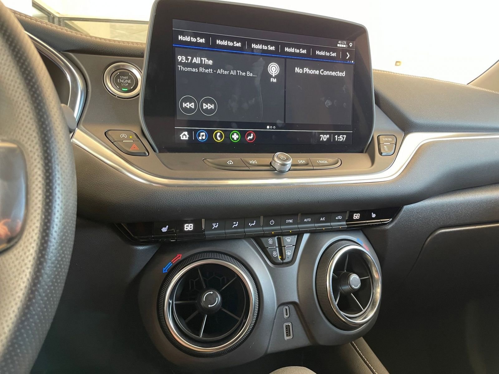 Thumbnail: 2025 Chevrolet Blazer - 18