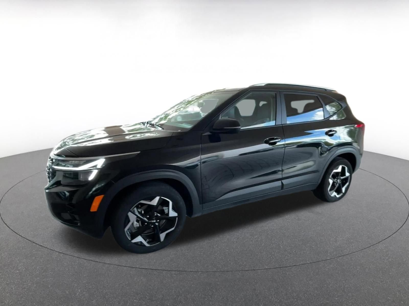 Thumbnail: 2025 Kia Seltos - 7