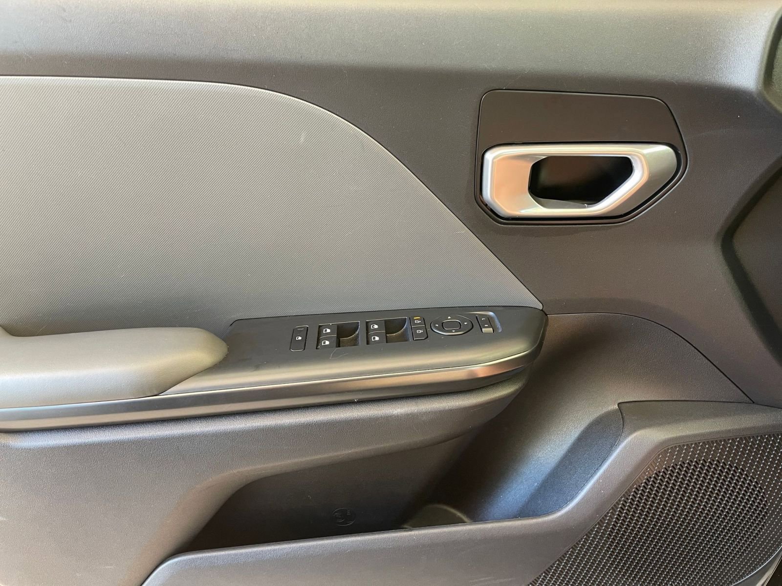 Thumbnail: 2025 Kia K4 - 21