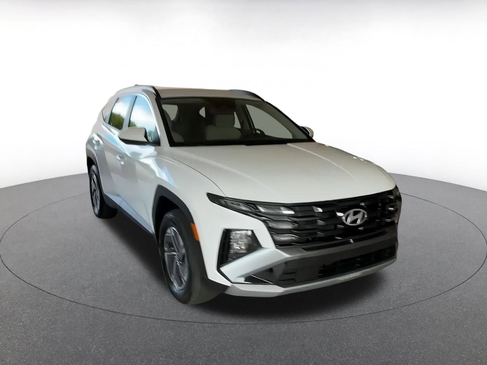 Thumbnail: 2025 Hyundai Tucson - 3