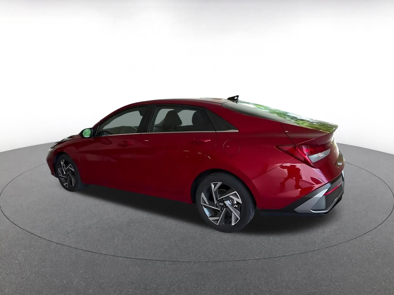 Thumbnail: 2025 Hyundai Elantra - 9