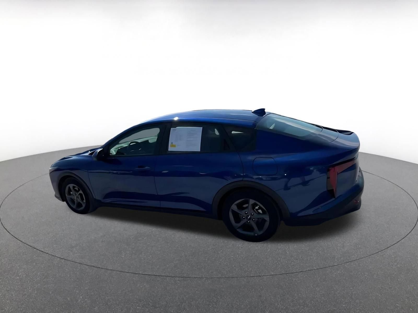 Thumbnail: 2025 Kia K4 - 10