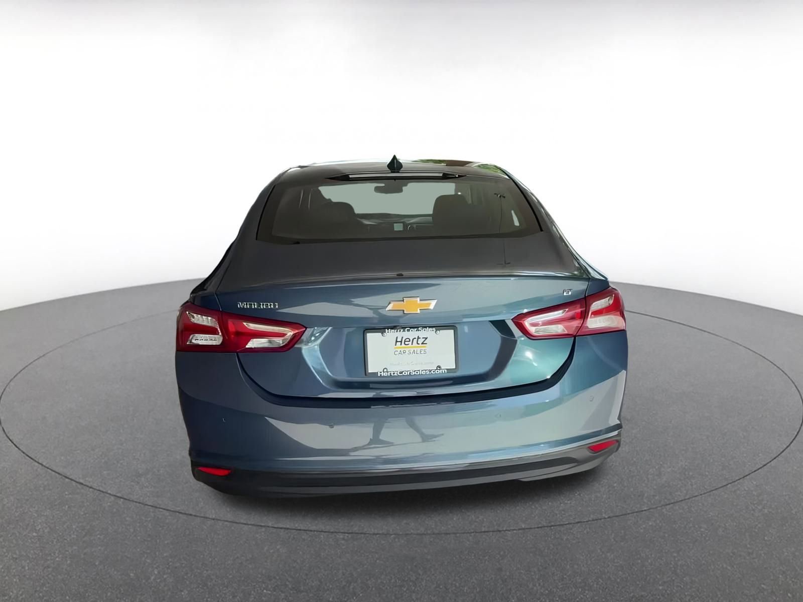 Thumbnail: 2024 Chevrolet Malibu - 12