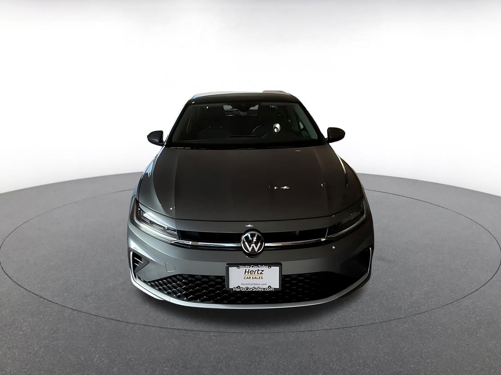 Thumbnail: 2025 Volkswagen Jetta - 10