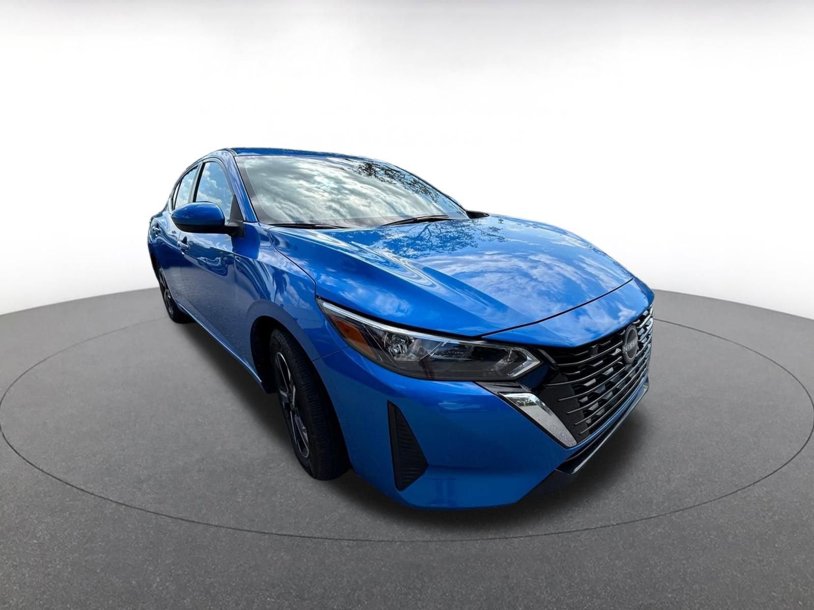 Thumbnail: 2025 Nissan Sentra - 1