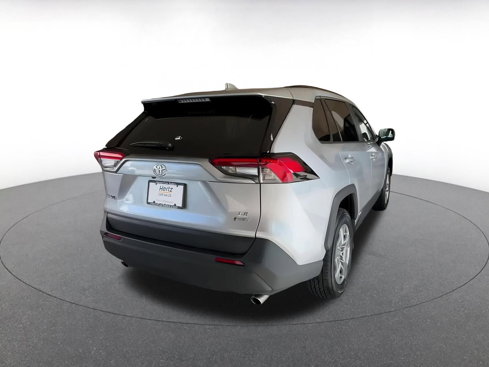 Thumbnail: 2025 Toyota RAV4 - 14