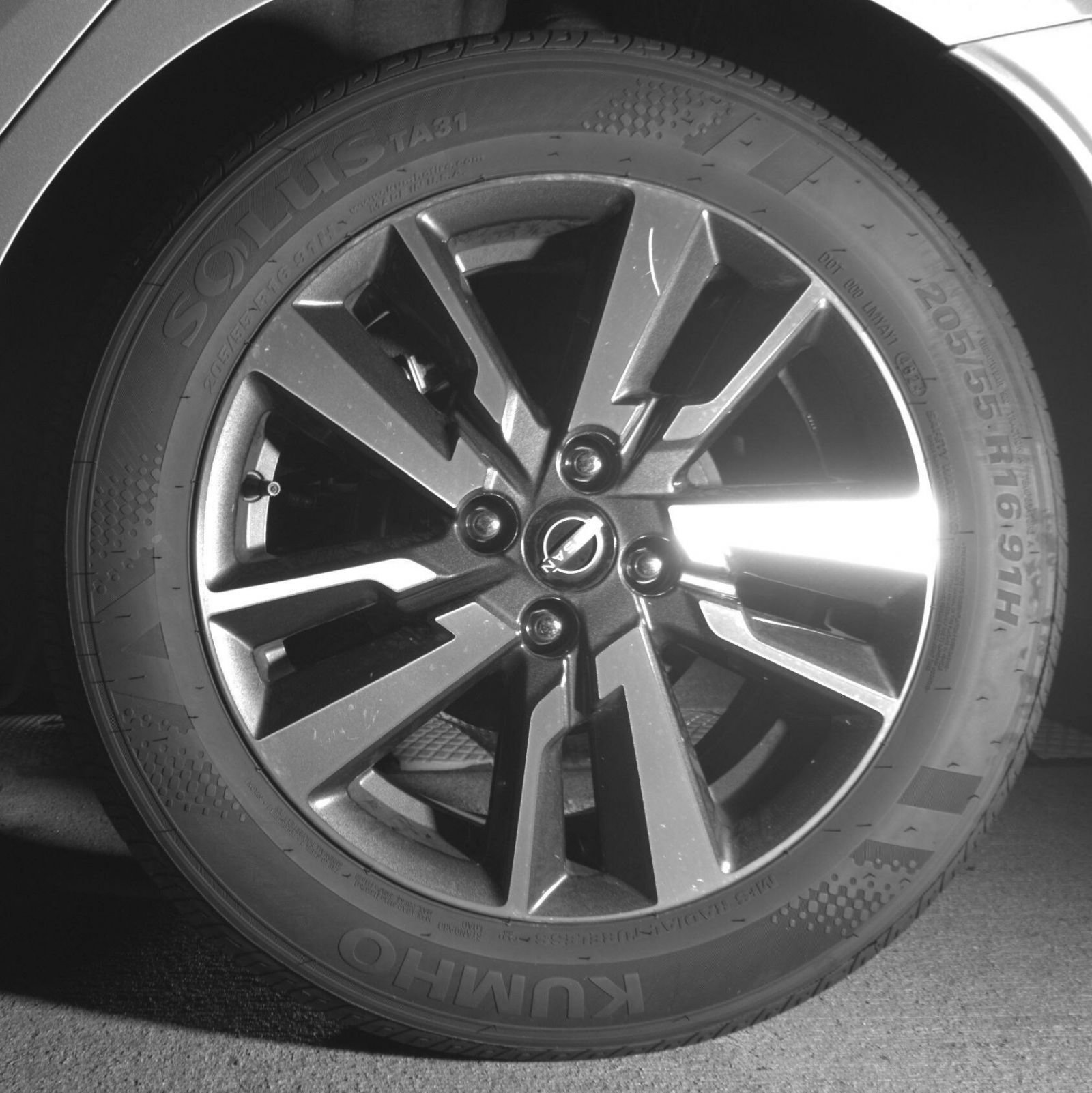 Thumbnail: 2025 Nissan Versa - 23