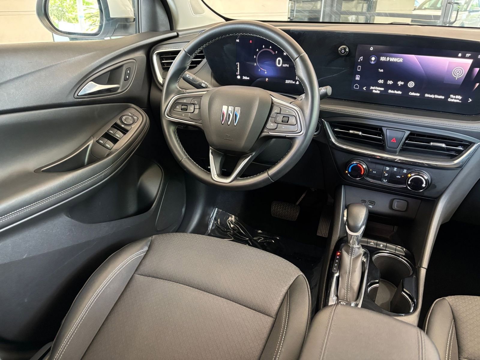 Thumbnail: 2025 Buick Encore GX - 33