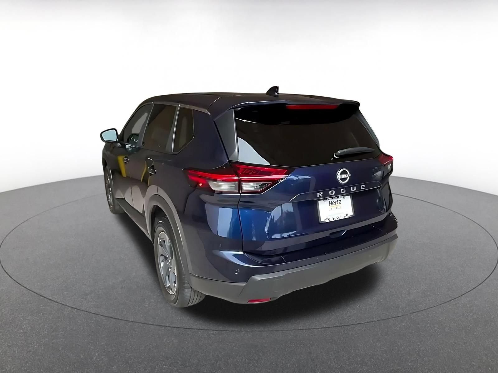 Thumbnail: 2026 Nissan Rogue - 10