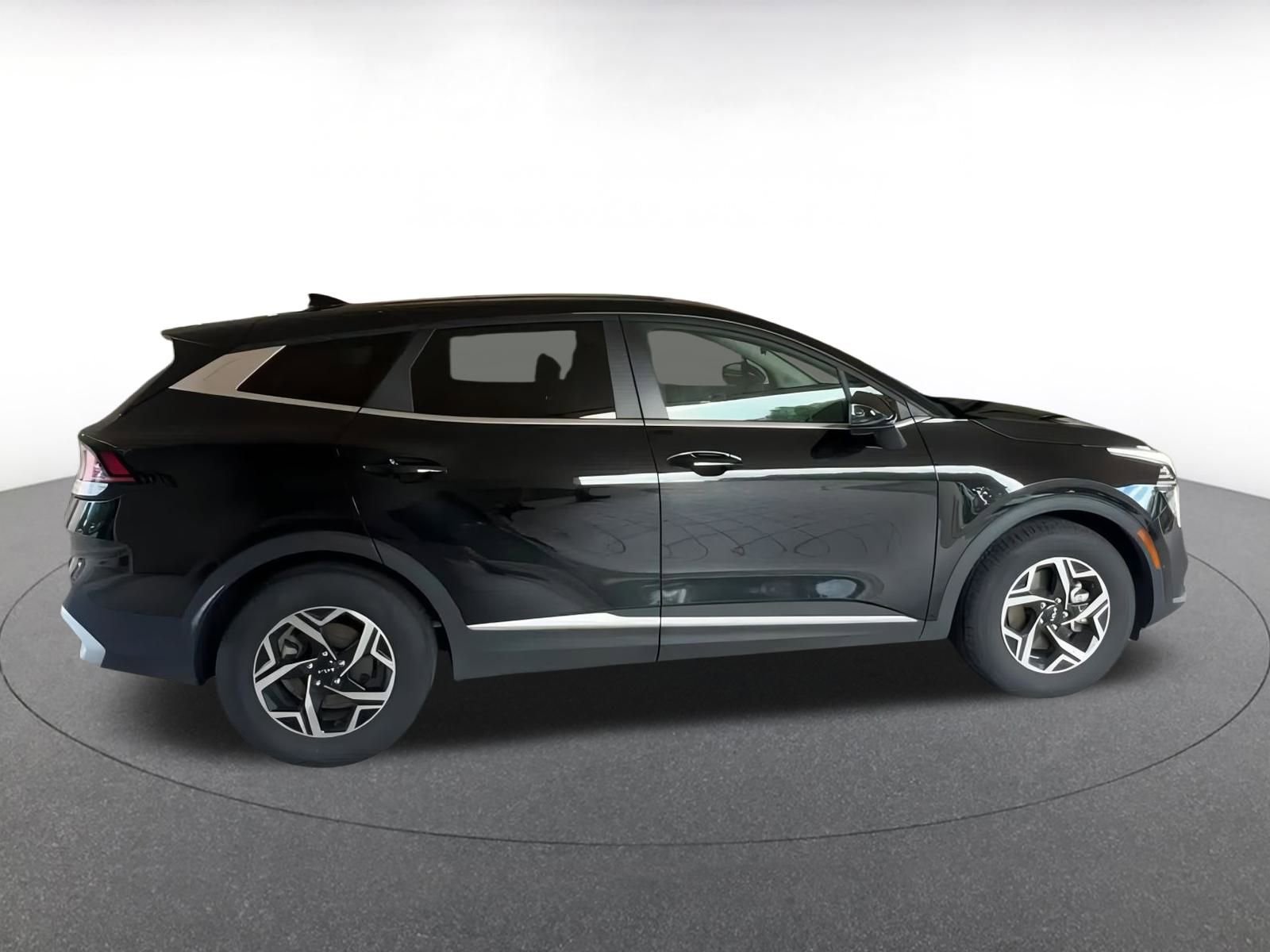 Thumbnail: 2024 Kia Sportage - 15