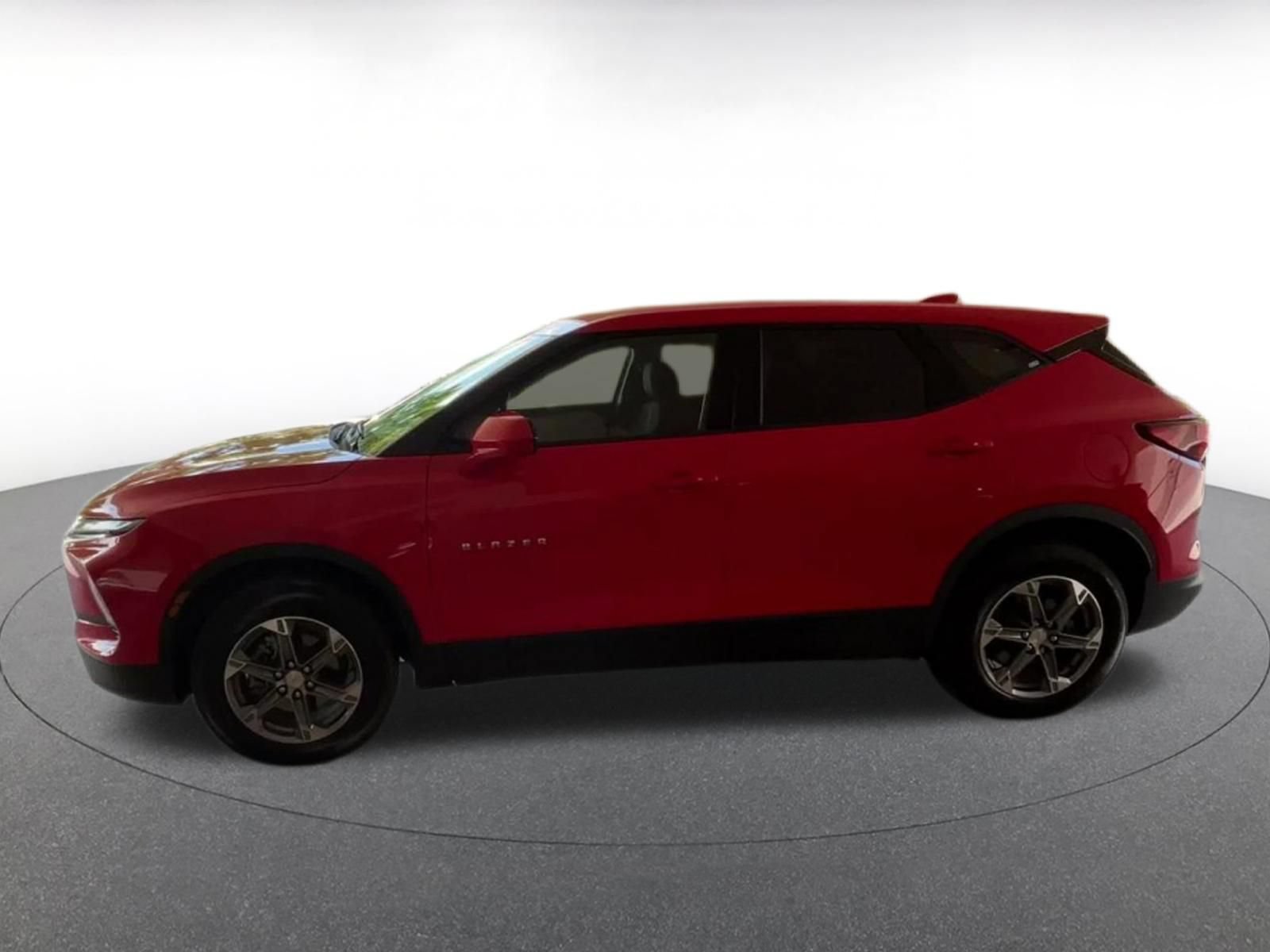 Thumbnail: 2025 Chevrolet Blazer - 9